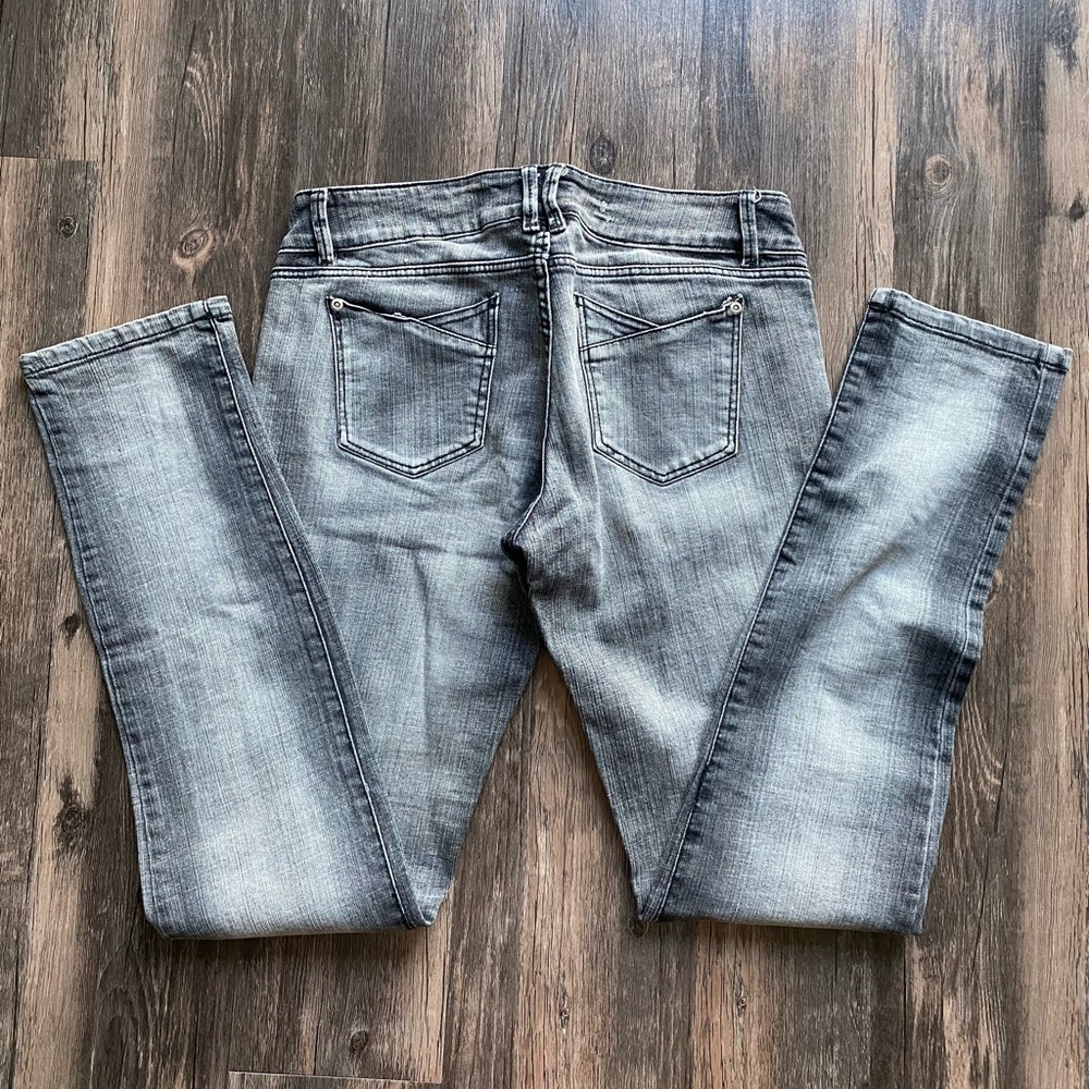 Gray Jeans - Picture 2 of 3
